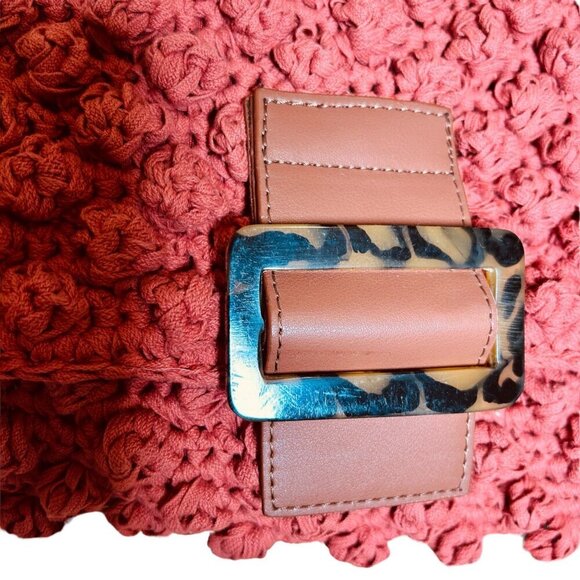 Red Pom Pom Boho Shoulder Bag Casual - Picture 6 of 6